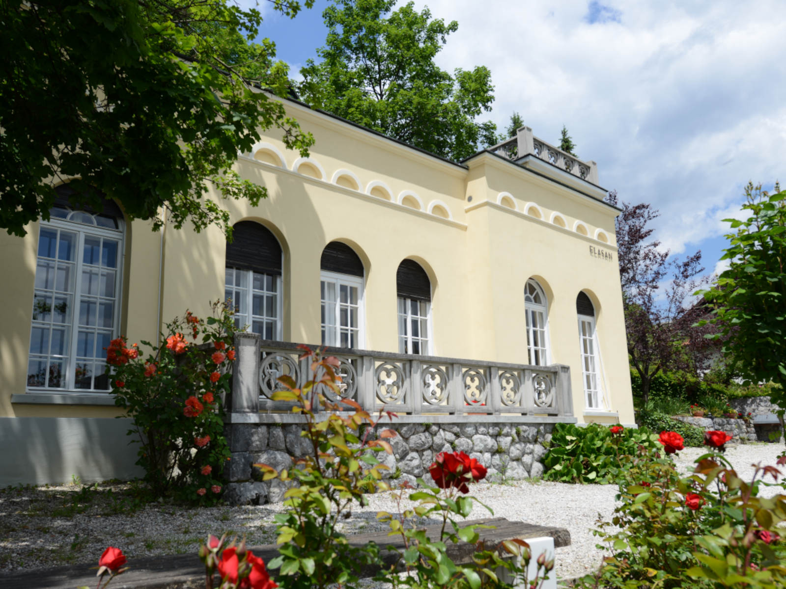 Vila Elasan
